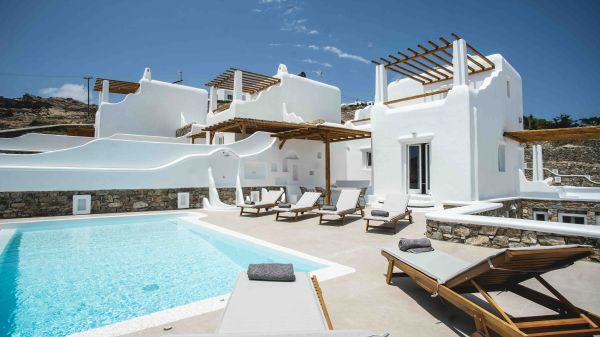 6 BD Villa Private Pool Elia